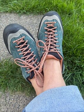 SCARPA Zen Pro Hiking Shoes Size 38.5